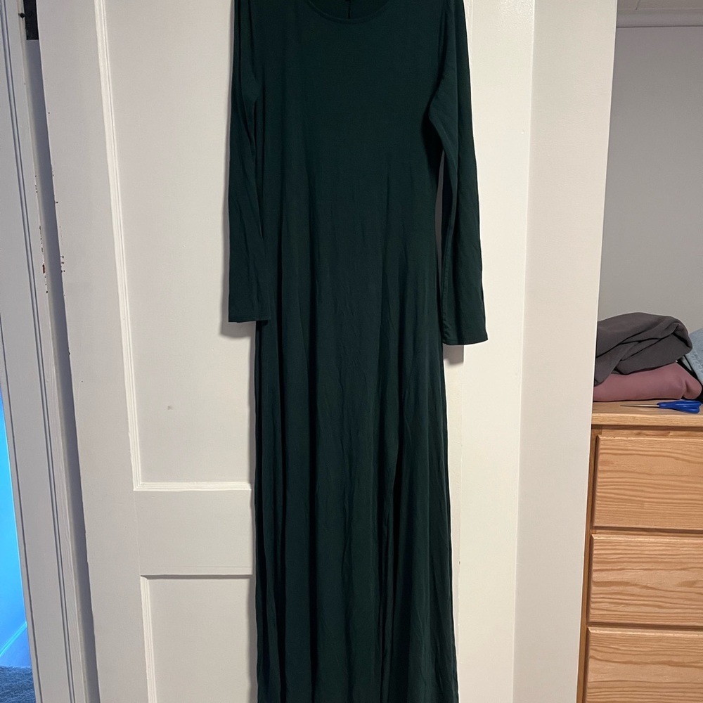 Lulu's Deep Green Long Sleeve Dress
